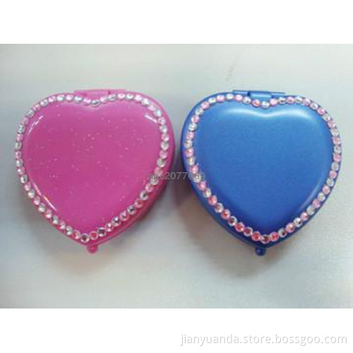 Double sided heart shaped compact mirror with 2 led lights